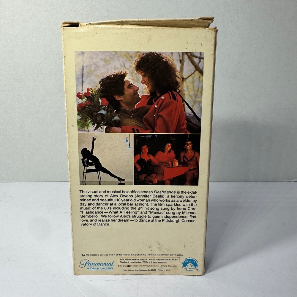 Flashdance VHS 1983 Movie Paramount Home Video‎ Jennifer Beals Stereo Vintage - Picture 2 of 5